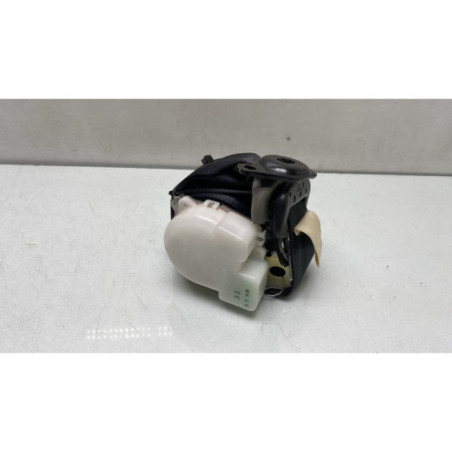 Ceinture arriere gauche TOYOTA YARIS 2