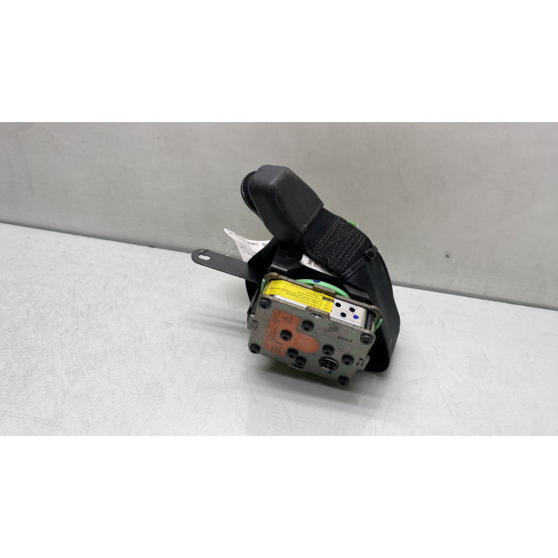 Pretensionneur de ceinture avant droit TOYOTA YARIS 2 Photo n°2