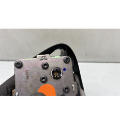 Pretensionneur de ceinture avant droit TOYOTA YARIS 2
