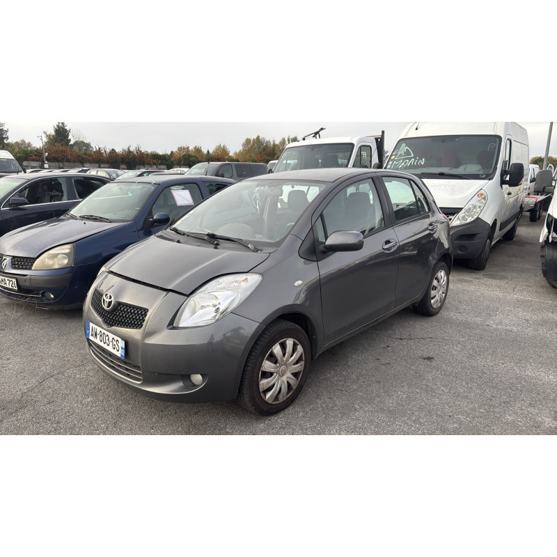 Compteur TOYOTA YARIS 2 Photo n°10