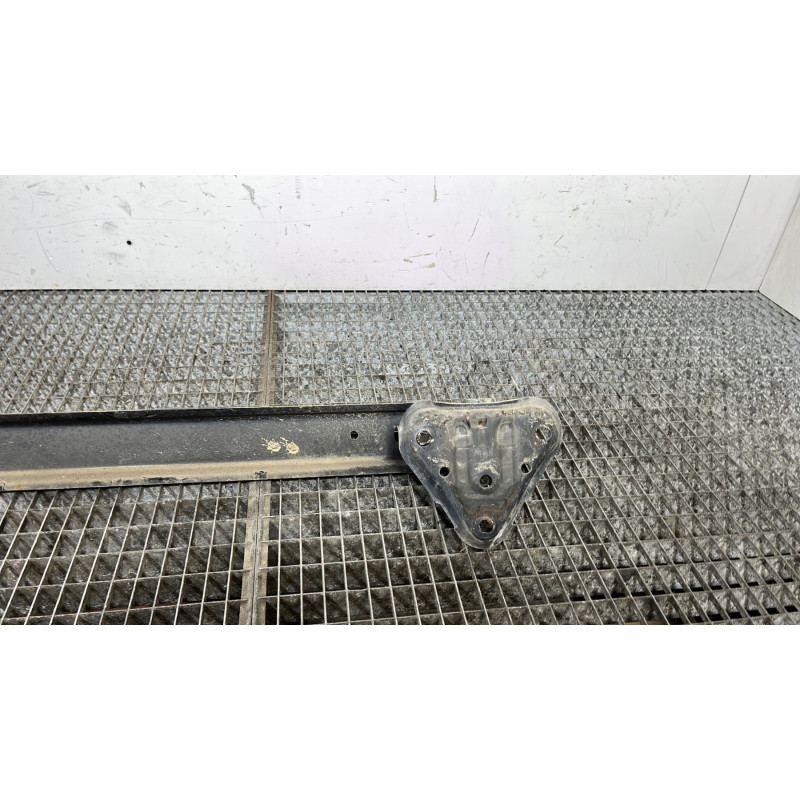 Renfort pare choc arriere (traverse) TOYOTA YARIS 2 Photo n°6