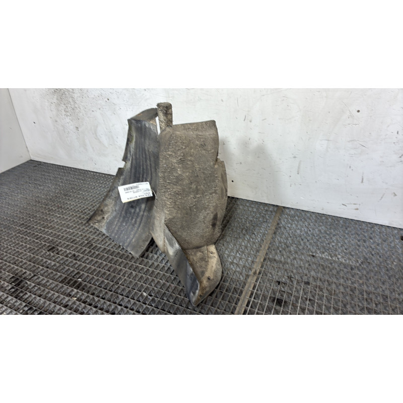Pare boue arriere droit PEUGEOT 206+ Photo n°3