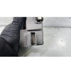 Serrure avant gauche PEUGEOT 206+