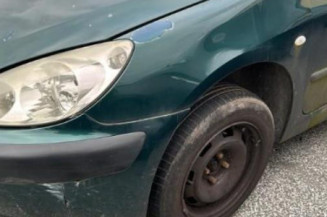 Serrure avant droit PEUGEOT 307