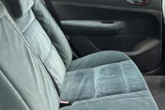 Serrure avant droit PEUGEOT 307