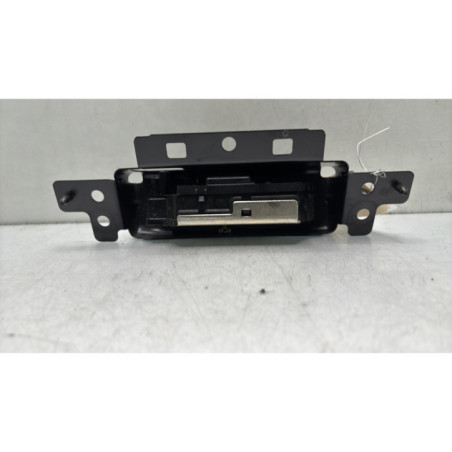 Serrure de coffre PEUGEOT 208 1