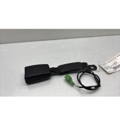 Attache ceinture avant droit VOLKSWAGEN POLO 5 Photo n°1
