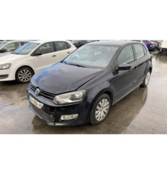 Attache ceinture avant droit VOLKSWAGEN POLO 5