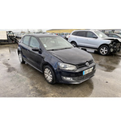 Attache ceinture avant droit VOLKSWAGEN POLO 5