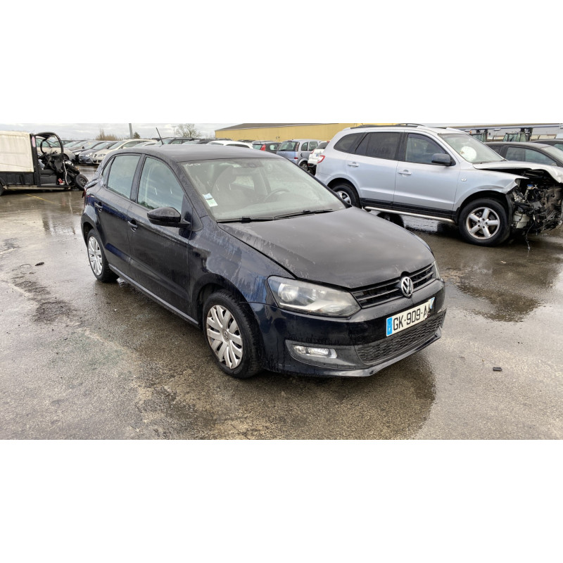 Attache ceinture avant droit VOLKSWAGEN POLO 5 Photo n°8