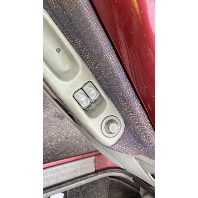 Retroviseur droit RENAULT TWINGO 1 Photo n°16