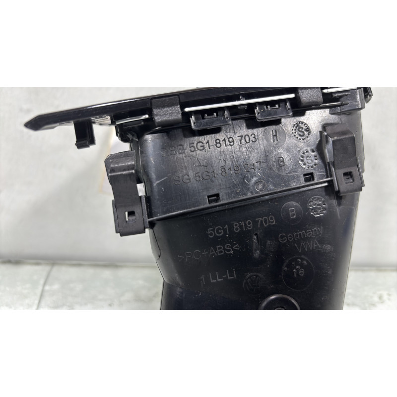 Aerateur tableau de bord avant gauche VOLKSWAGEN GOLF 7 Photo n°3