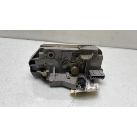 Serrure arriere droit PEUGEOT 306