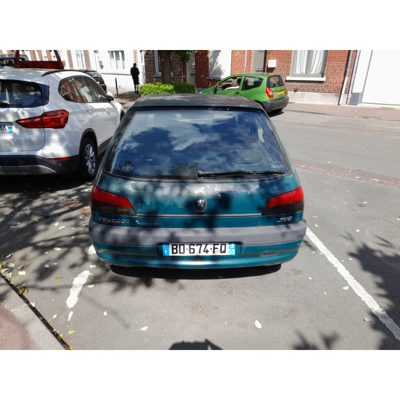 Serrure arriere gauche PEUGEOT 306 Photo n°8