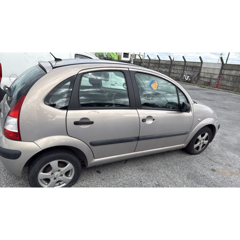 Capot CITROEN C3 1 Photo n°18