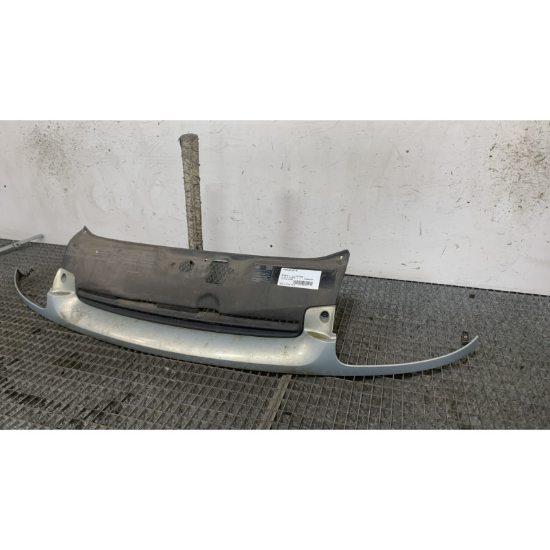 Calandre RENAULT CLIO 2 Photo n°3