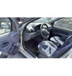 Calandre RENAULT CLIO 2