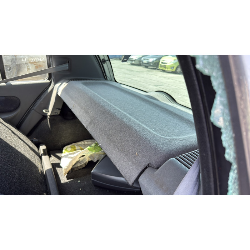 Calandre RENAULT CLIO 2 Photo n°14
