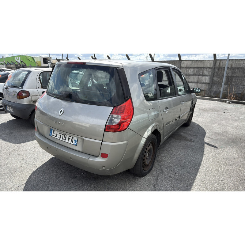 Vitre arriere droit RENAULT GRAND SCENIC 2 Photo n°7