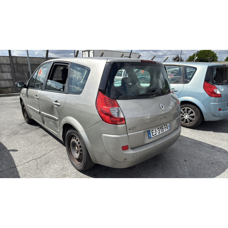 Vitre arriere droit RENAULT GRAND SCENIC 2 Photo n°9