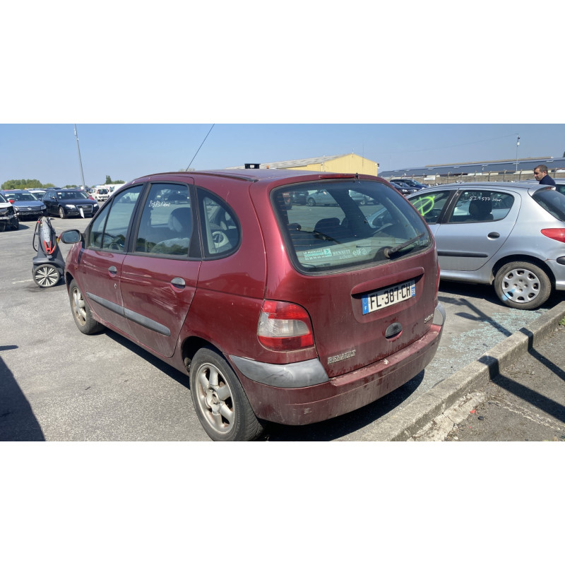 Aile avant droit RENAULT SCENIC 1 Photo n°8