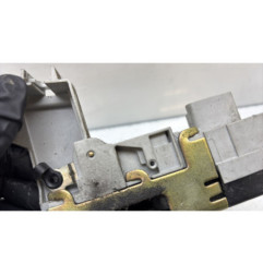 Serrure avant droit PEUGEOT 307