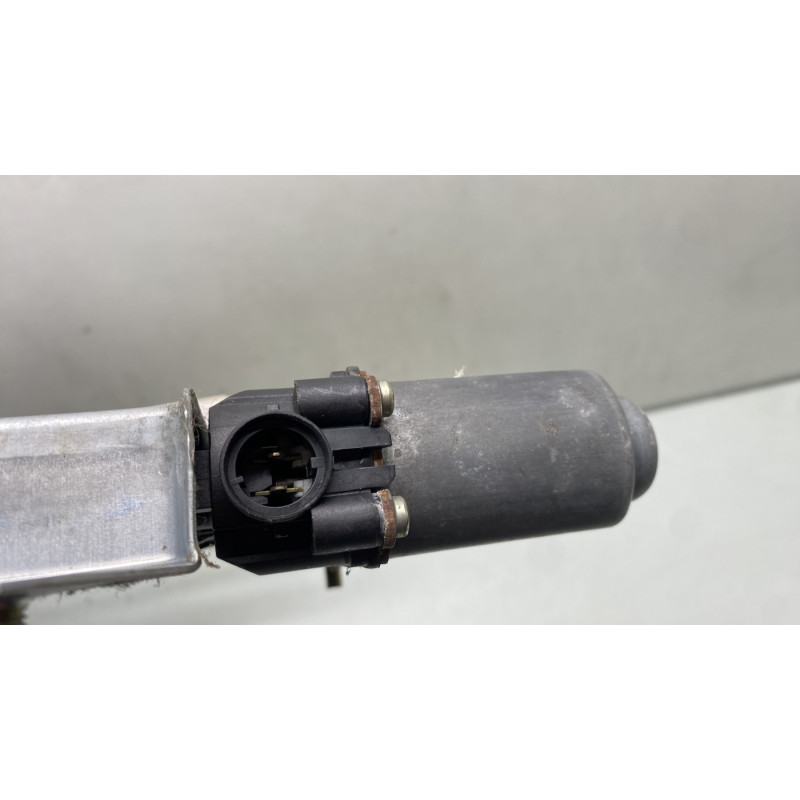 Leve vitre electrique avant droit RENAULT KANGOO 1 Photo n°4