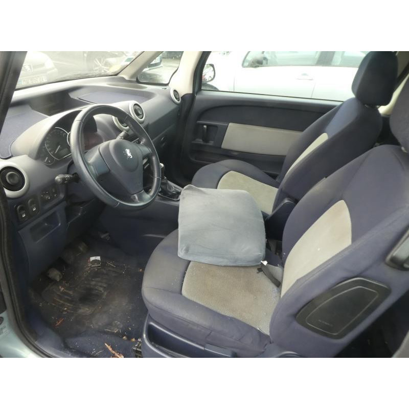 Calandre PEUGEOT 1007 Photo n°5