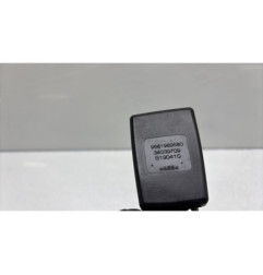 Attache ceinture avant gauche PEUGEOT 3008 1
