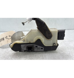 Serrure avant gauche PEUGEOT 208 1