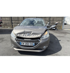 Serrure avant gauche PEUGEOT 208 1