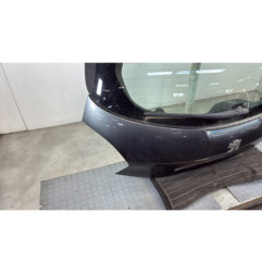 Malle/Hayon arriere PEUGEOT 208 1