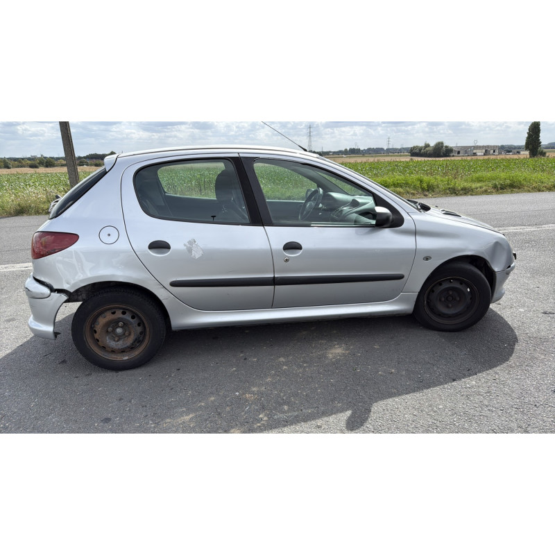 Bouchon de carburant PEUGEOT 206 Photo n°10