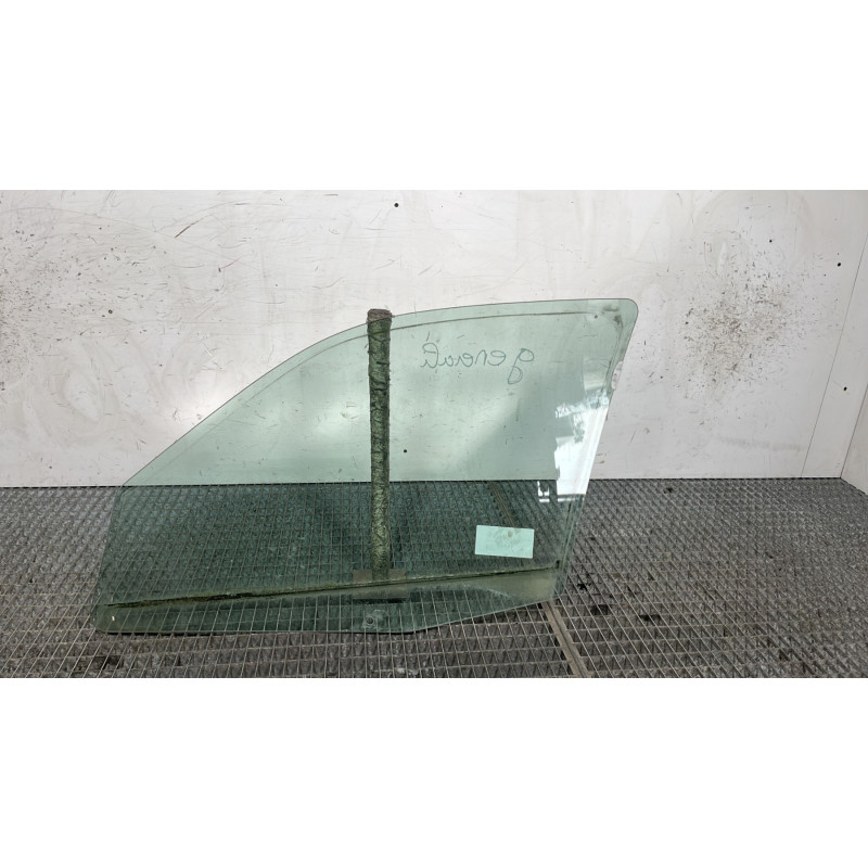 Vitre avant droit RENAULT CLIO 2 Photo n°4