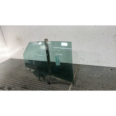 Vitre arriere droit CITROEN C4 2