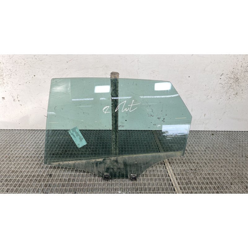 Vitre arriere gauche CITROEN C4 2 Photo n°1