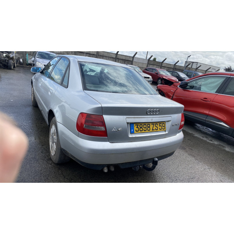 Serrure avant gauche AUDI A4 1 Photo n°9