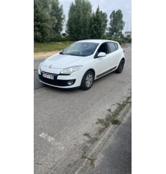 Vitre avant gauche RENAULT MEGANE 3