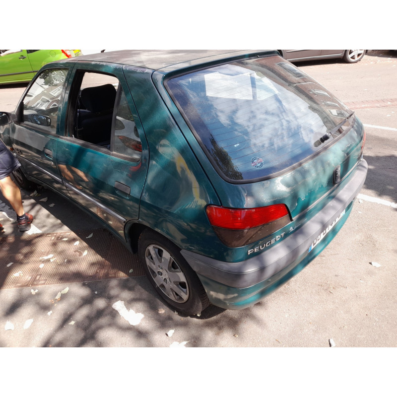 Porte avant droit PEUGEOT 306 Photo n°9