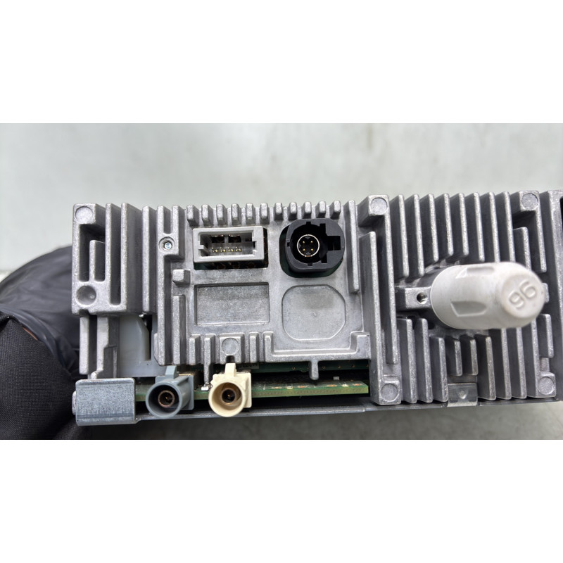 Autoradio d'origine PEUGEOT 208 1 Photo n°6