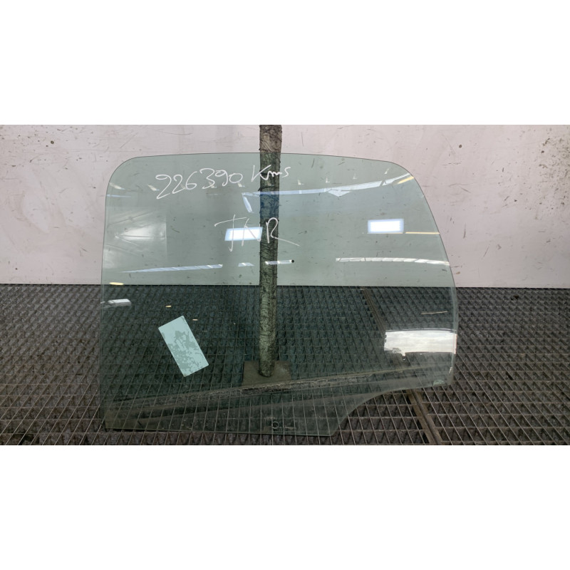 Vitre arriere gauche CITROEN C3 1 Photo n°4