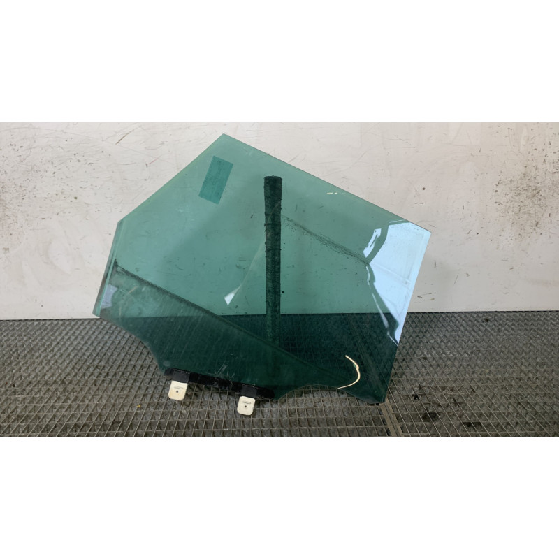 Vitre arriere gauche CITROEN C5 2 Photo n°4