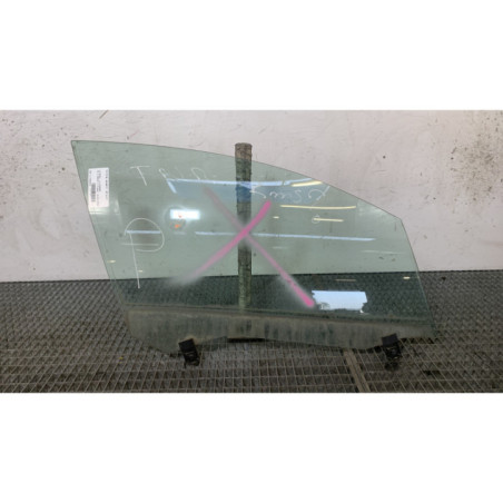 Vitre avant droit CITROEN C5 2 Photo n°1