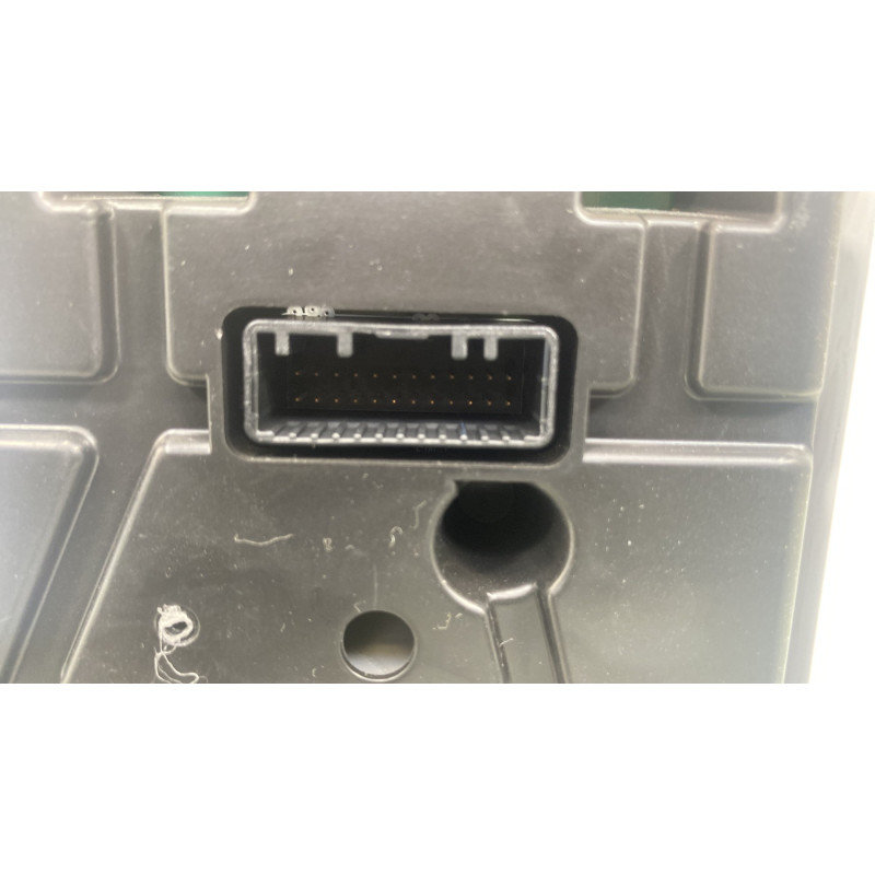Compteur RENAULT CLIO 4 Photo n°6