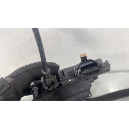 Serrure arriere gauche RENAULT CLIO 4