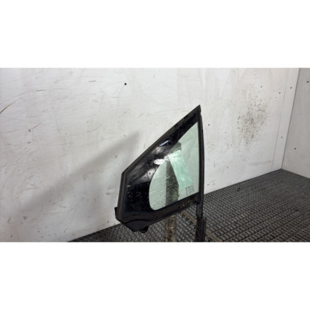 Custode avant gauche (porte) PEUGEOT 208 1