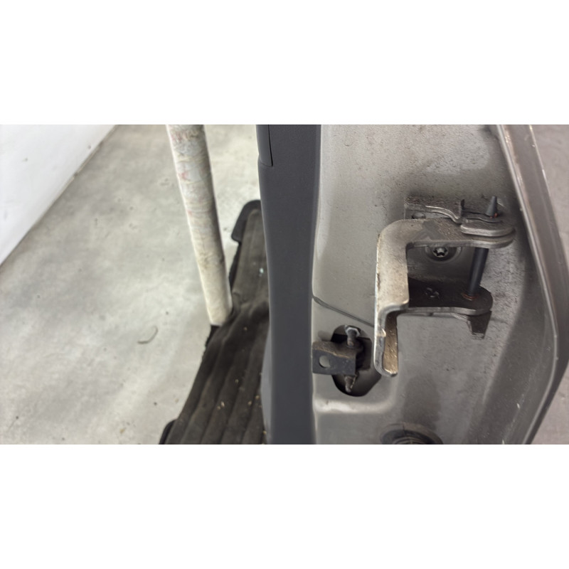 Porte arriere gauche PEUGEOT 208 1 Photo n°4