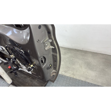 Porte avant gauche PEUGEOT 208 1