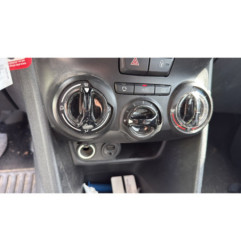 Porte avant gauche PEUGEOT 208 1