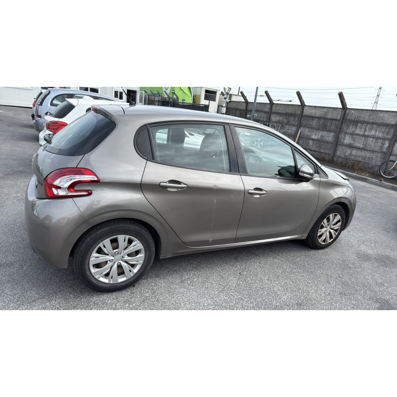 Attache ceinture arriere droit PEUGEOT 208 1 Photo n°12